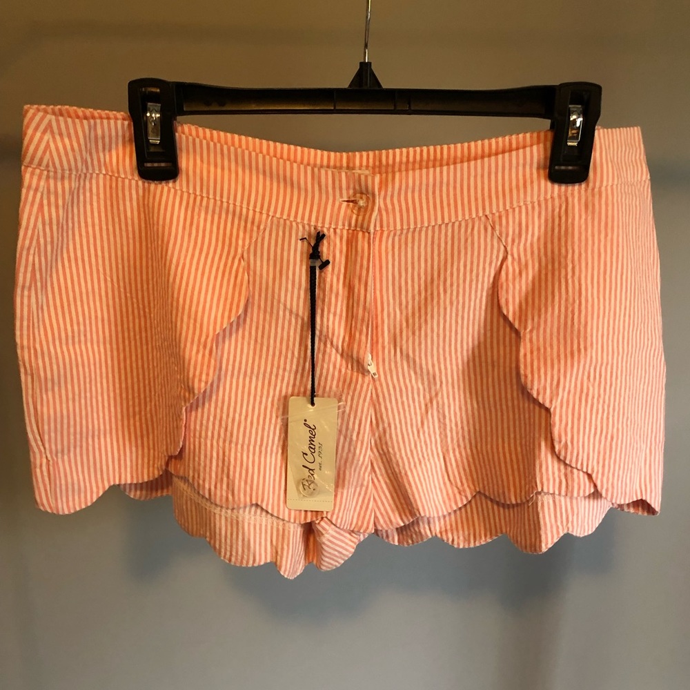Coral Seersucker Scallop Shorts
